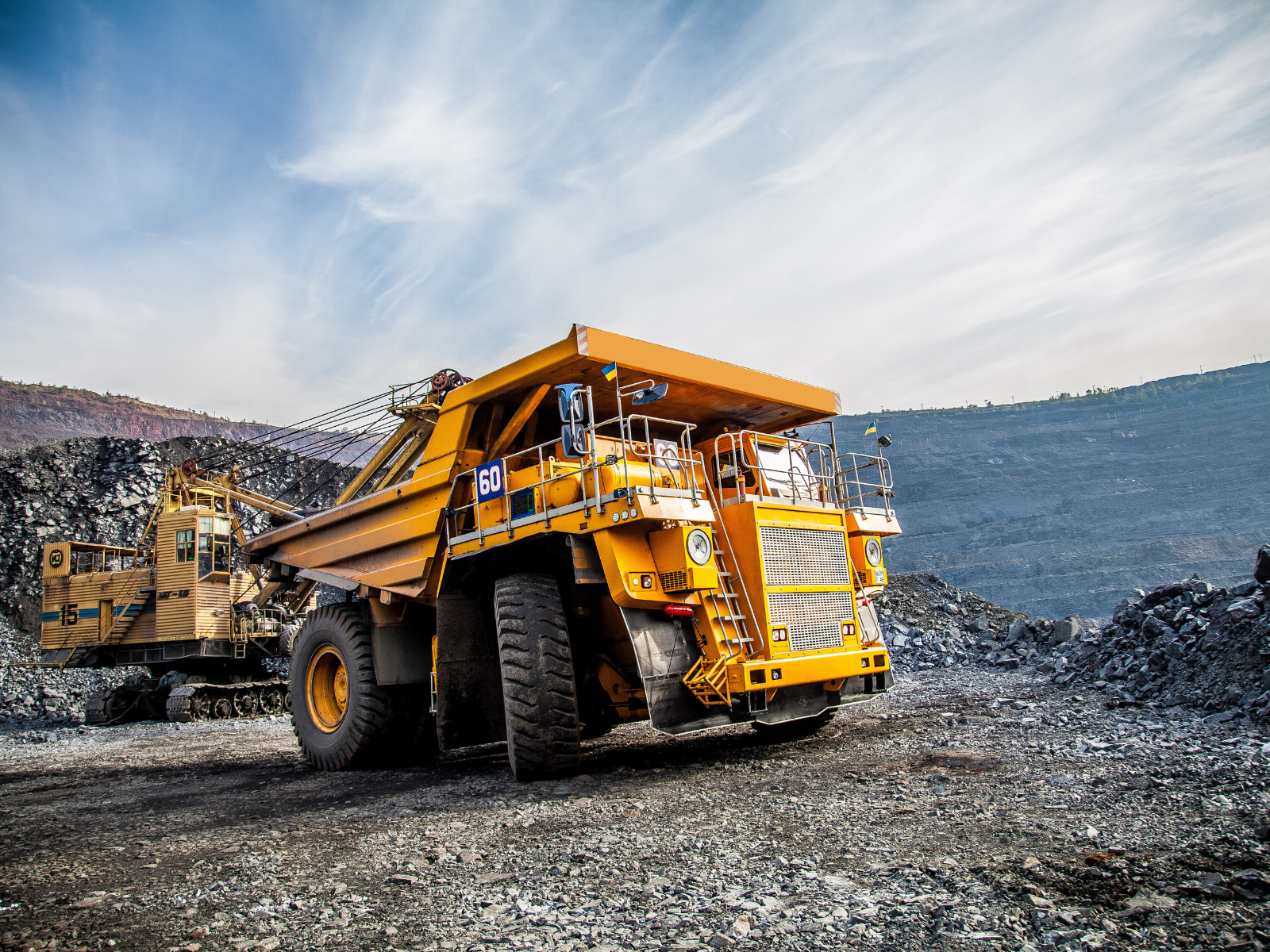 4 mining vehicle