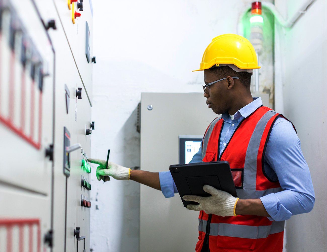 electrical-engineer-working-in-control-room-2023-04-25-18-54-54-utc hero